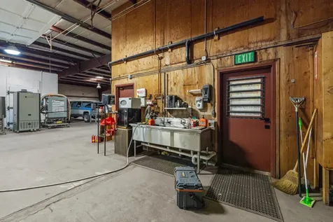 3735 Washburn Way Klamath Falls OR 97603