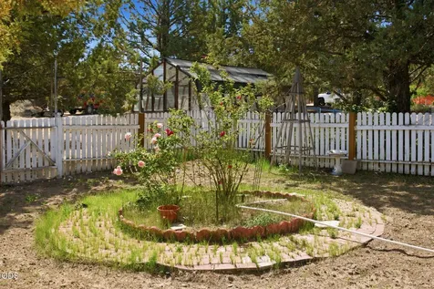 11912 SW Riggs Road Powell Butte OR 97753