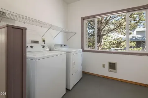 11912 SW Riggs Road Powell Butte OR 97753