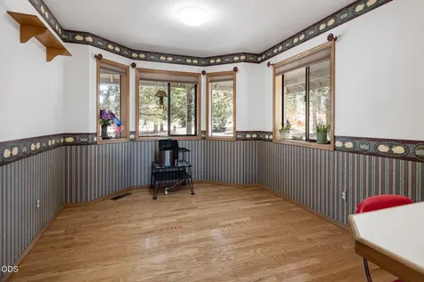 11912 SW Riggs Road Powell Butte OR 97753