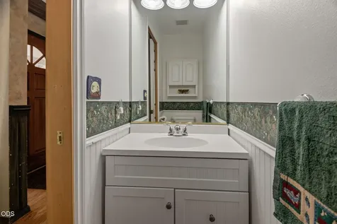 11912 SW Riggs Road Powell Butte OR 97753