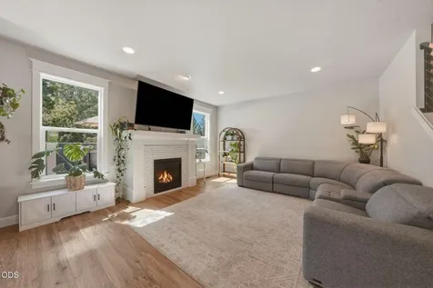 61003 SE Crane Peak Court Bend OR 97702