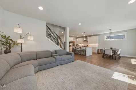 61003 SE Crane Peak Court Bend OR 97702