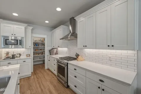61003 SE Crane Peak Court Bend OR 97702