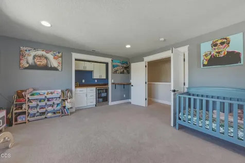 61003 SE Crane Peak Court Bend OR 97702