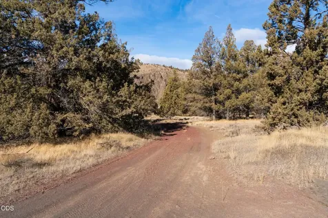 12233 NW Steelhead Falls Drive Terrebonne OR 97760