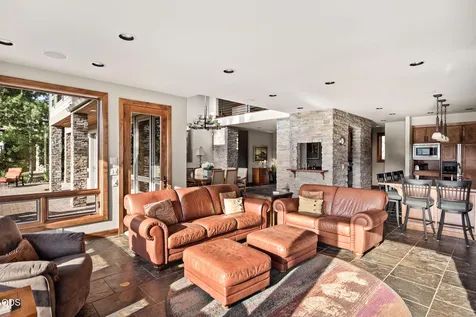 56680 Lunar Drive Bend OR 97707