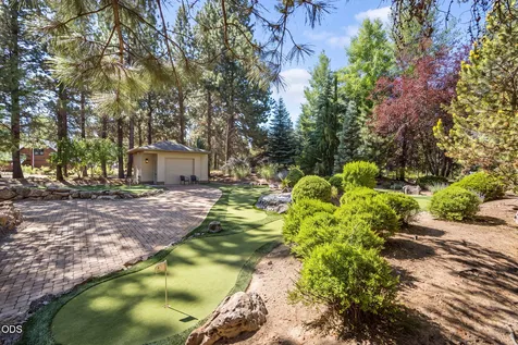 56680 Lunar Drive Bend OR 97707