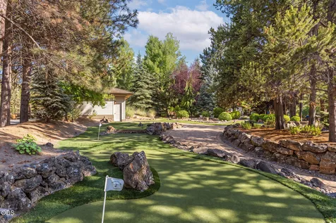 56680 Lunar Drive Bend OR 97707