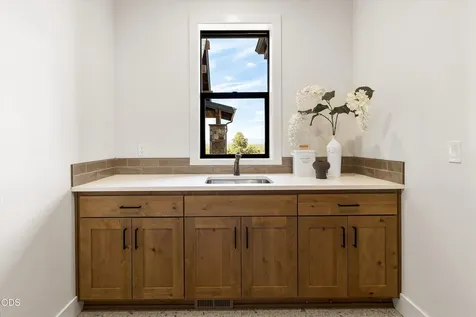 17164 SW Paragon Court Powell Butte OR 97753