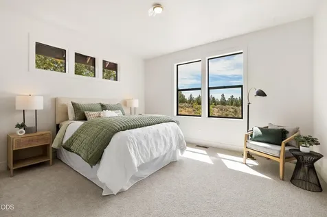 17164 SW Paragon Court Powell Butte OR 97753