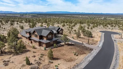 17164 SW Paragon Court Powell Butte OR 97753