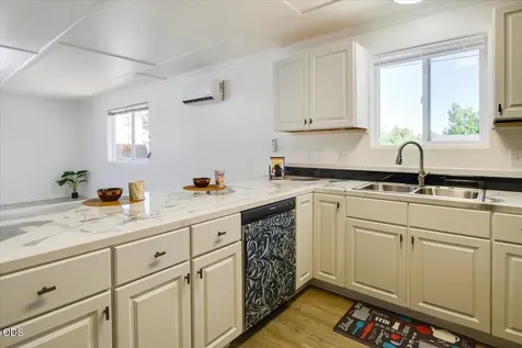2466 SW 26th Street Redmond OR 97756
