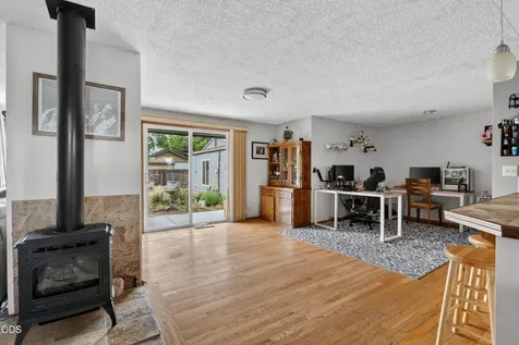 2284 NW 13th Street Redmond OR 97756