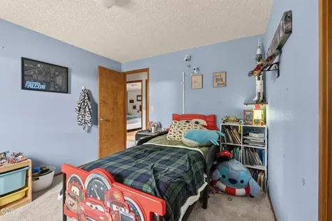 2284 NW 13th Street Redmond OR 97756