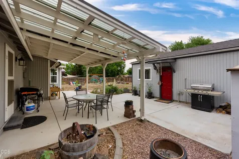2284 NW 13th Street Redmond OR 97756