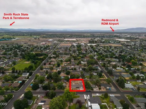 2284 NW 13th Street Redmond OR 97756