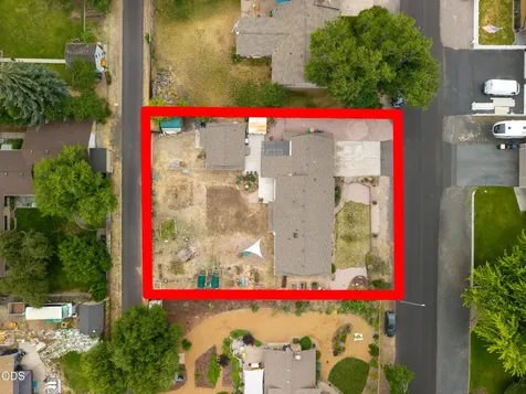 2284 NW 13th Street Redmond OR 97756
