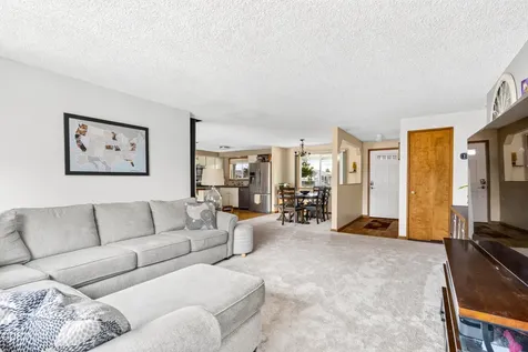 2284 NW 13th Street Redmond OR 97756