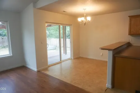 339 SW 29th Street Redmond OR 97756