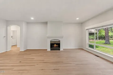 20387 Christmas Ridge Bend OR 97702