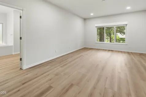 20387 Christmas Ridge Bend OR 97702