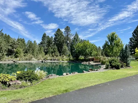 20387 Christmas Ridge Bend OR 97702