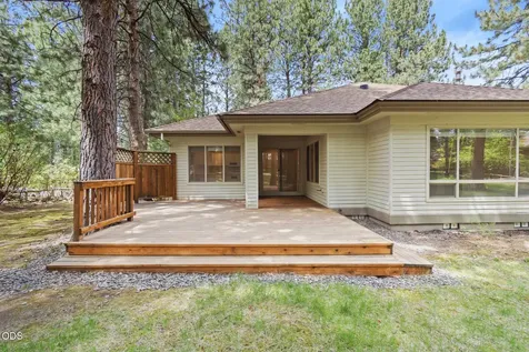 20387 Christmas Ridge Bend OR 97702