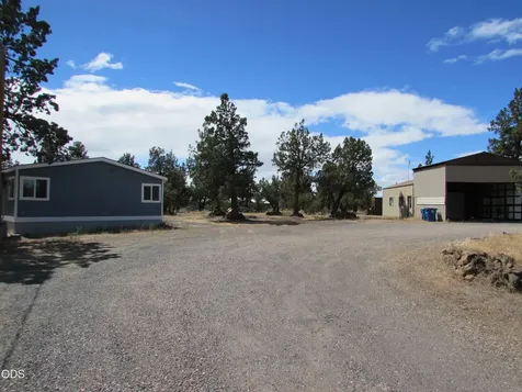 4451 NW 52nd Street Redmond OR 97756