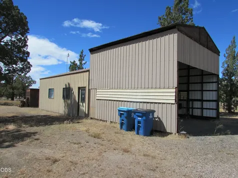 4451 NW 52nd Street Redmond OR 97756