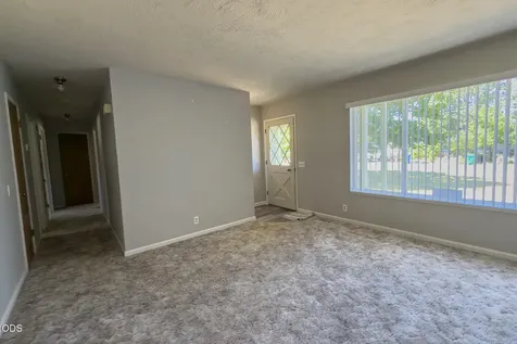 1921 Regina Way Grants Pass OR 97527