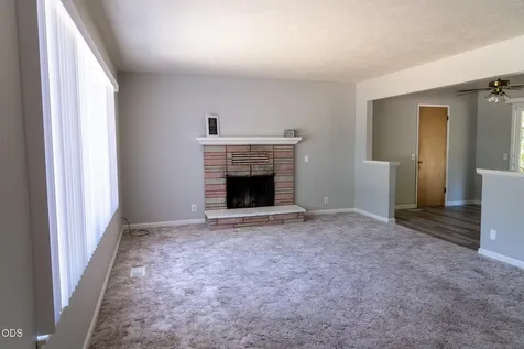 1921 Regina Way Grants Pass OR 97527