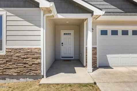 7843 Cadence Lane White City OR 97503