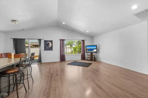 7843 Cadence Lane White City OR 97503