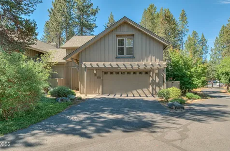57135 Fremont Drive Bend OR 97707