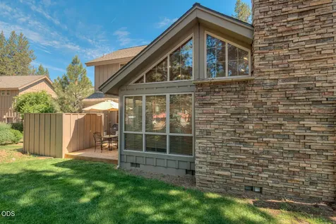 57135 Fremont Drive Bend OR 97707