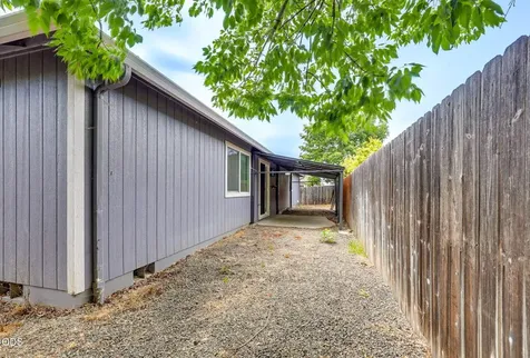 3643 Amelia Way White City OR 97503