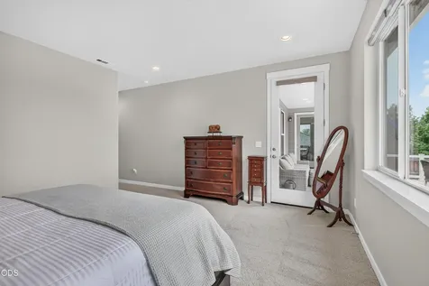 327 Arrowhead Trail Eagle Point OR 97524