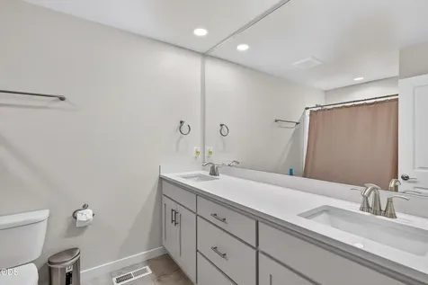 327 Arrowhead Trail Eagle Point OR 97524