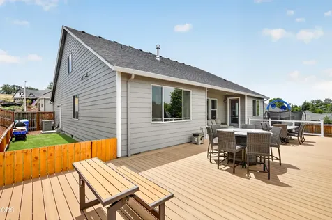 327 Arrowhead Trail Eagle Point OR 97524