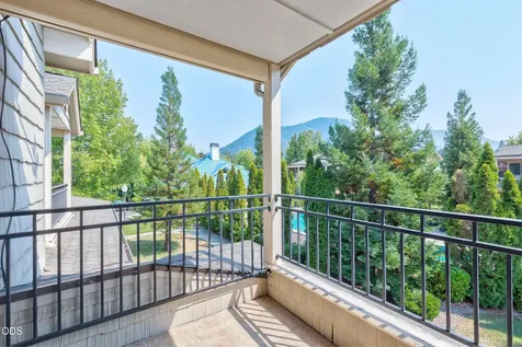 1713 SE Softwood Way Grants Pass OR 97526