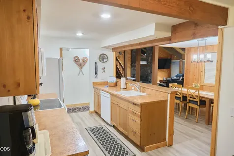 57688 Towhee Lane Sunriver OR 97707
