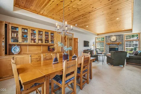 57719 Poplar Lane Sunriver OR 97707