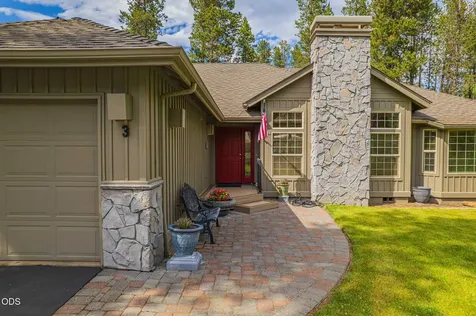 57719 Poplar Lane Sunriver OR 97707