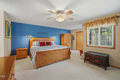 57719 Poplar Lane Sunriver OR 97707