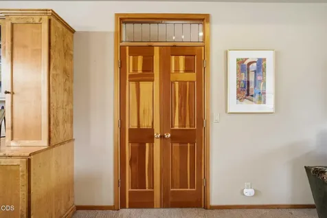 57719 Poplar Lane Sunriver OR 97707