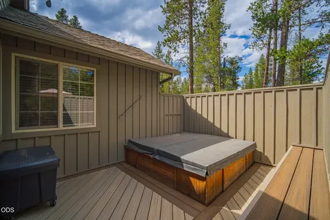 57719 Poplar Lane Sunriver OR 97707