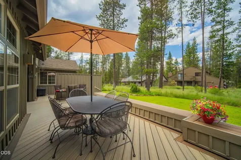 57719 Poplar Lane Sunriver OR 97707