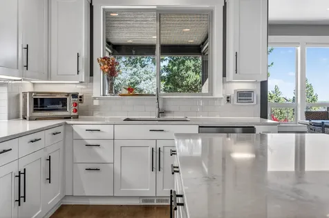 2572 NW Pine Terrace Drive Bend OR 97703