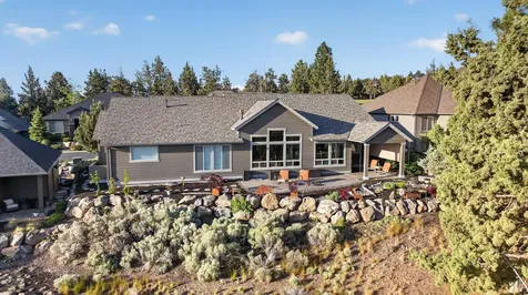 2572 NW Pine Terrace Drive Bend OR 97703